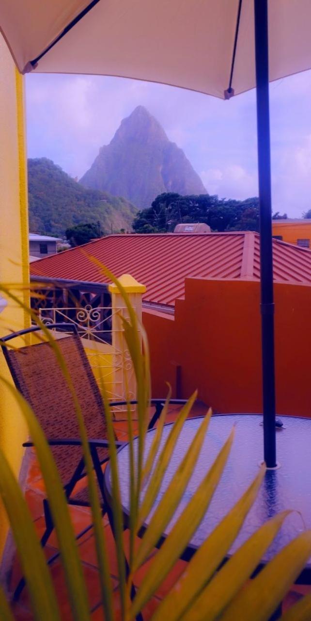 Sea Piton View Apartment- Location, Convenience, Modern Living Soufrière Eksteriør billede