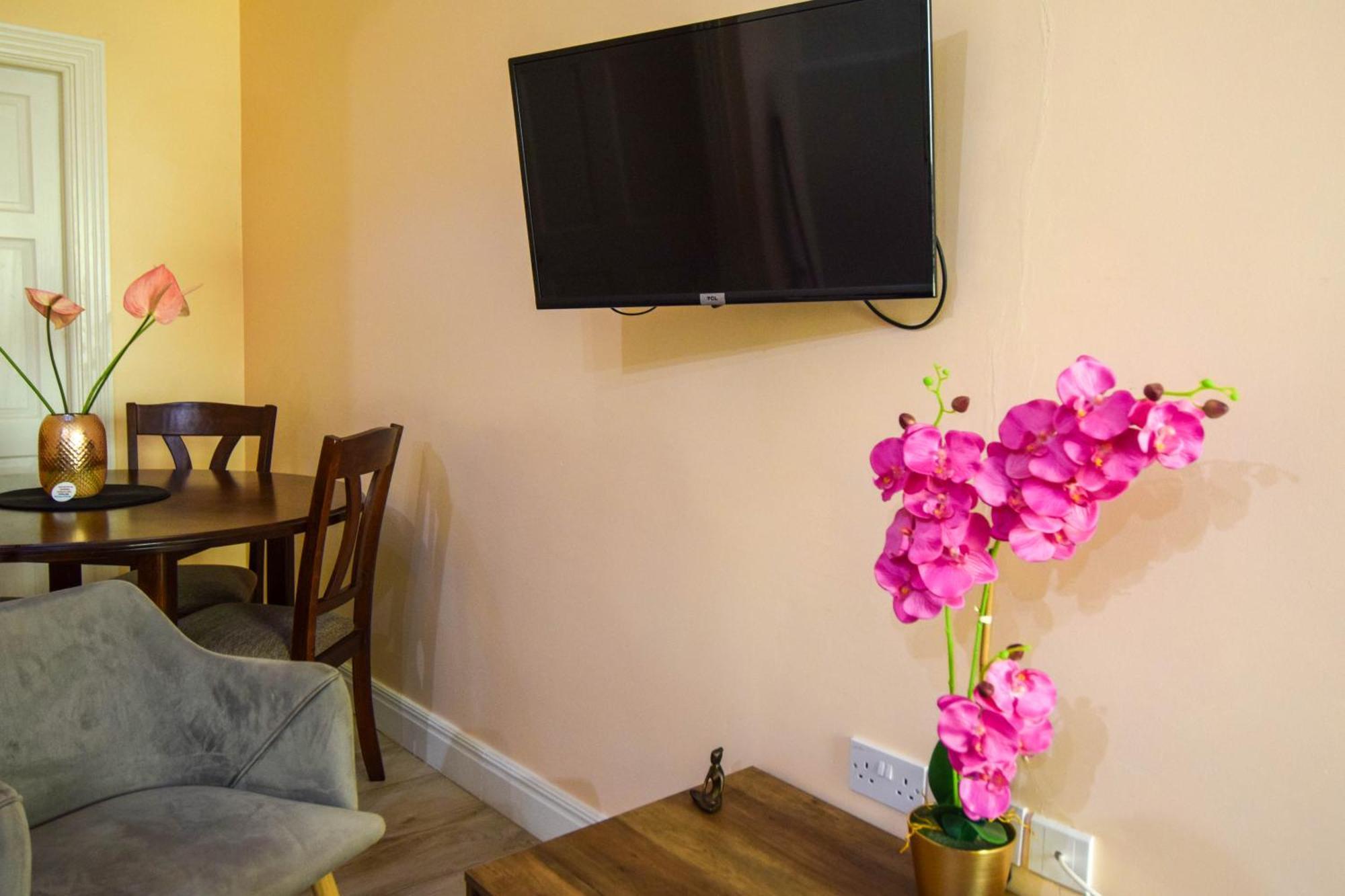 Sea Piton View Apartment- Location, Convenience, Modern Living Soufrière Eksteriør billede